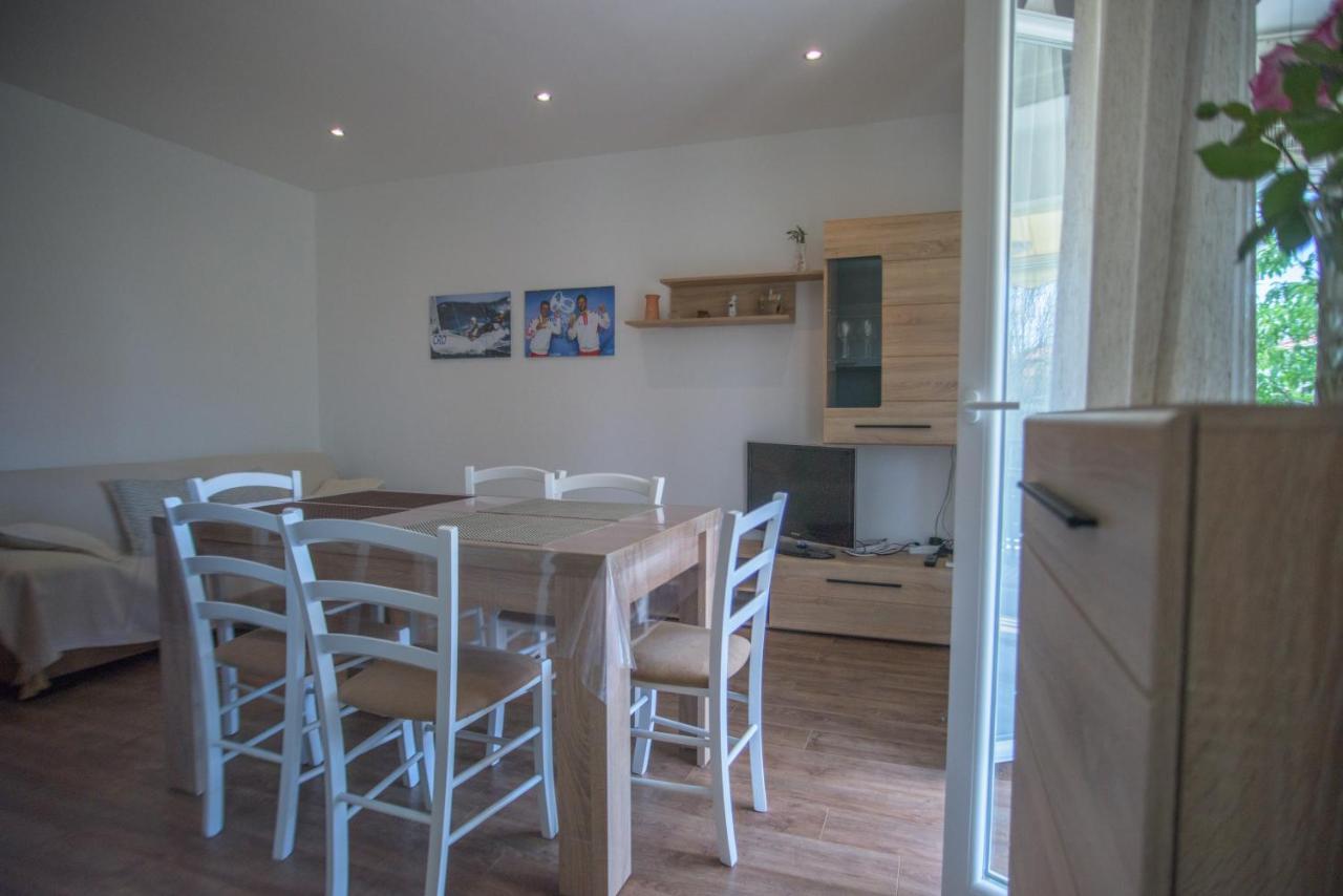 Sunset Place Apartment Cres Esterno foto